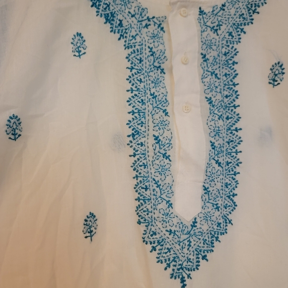 Embroidered Mexican Peasant Tunic - Picture 3 of 4